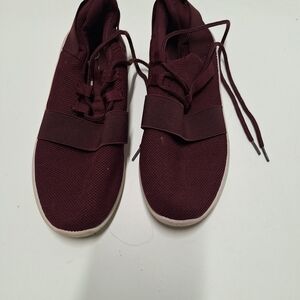 Pro Player Women's Sneakers - Burgundy and White